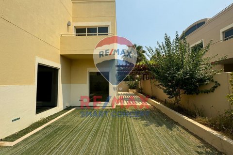 Вилла Al Raha Gardens, Абу-Даби, БАӘ-да 4 жатын бөлмелер, 306.6 м² № 516313 - фото 17