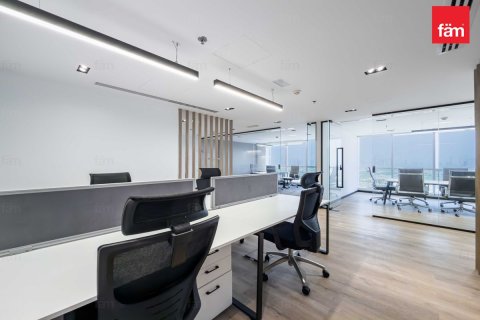 Üürile anda kontor asukohaga Dubai, AÜE: 102 m² Nr 722330 - pilt 13