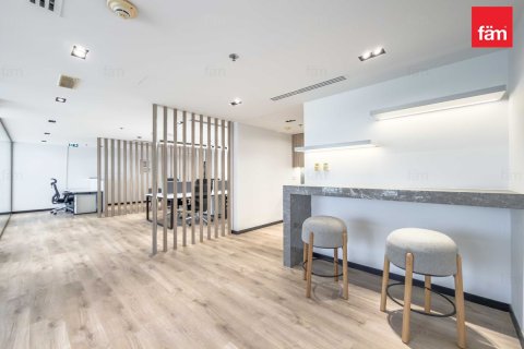 Üürile anda kontor asukohaga Dubai, AÜE: 102 m² Nr 722330 - pilt 6