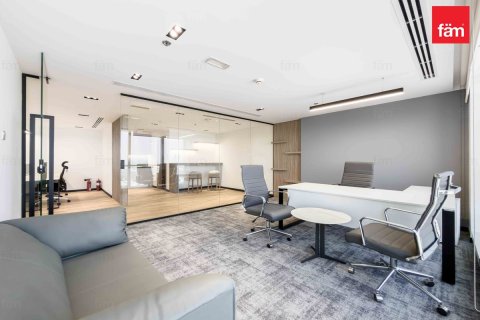Üürile anda kontor asukohaga Dubai, AÜE: 102 m² Nr 722330 - pilt 21
