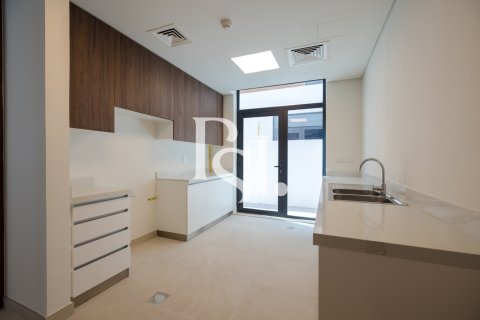 Vila na Saadiyat Island, Abu Dhabi, UAE 4 spavaćih soba, 538 m2 Br. 717437 - fotografija 27
