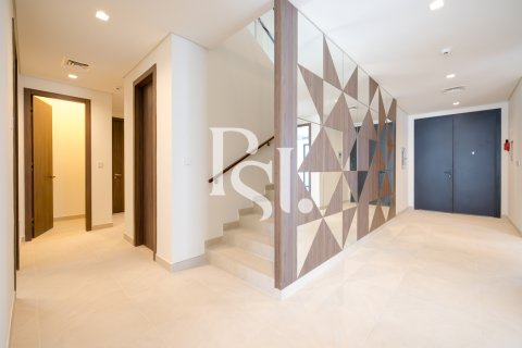Vila na Saadiyat Island, Abu Dhabi, UAE 4 spavaćih soba, 538 m2 Br. 717437 - fotografija 18
