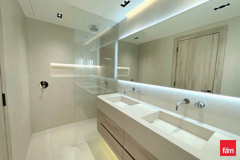 Apartamento para arrendamento em Dubai, EAU 3 quartos, 264.7 m2 № 710815 - foto 27