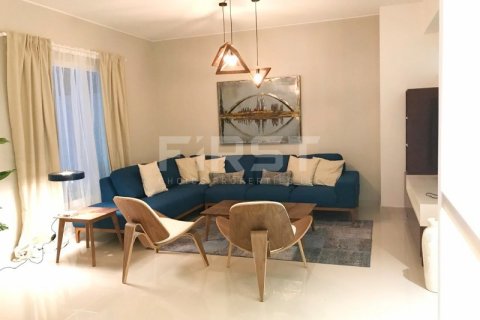 Vila di Al Reef, Abu Dhabi, UAE 3 bilik tidur, 232.3 meter persegi № 715477
