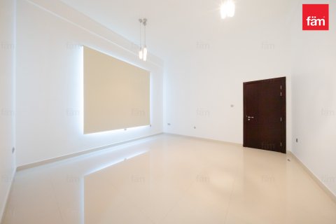 Vilă de închiriat în Al Barsha, Dubai, EAU 5 dormitoare, 979.2 mp. №726646 - poză 20