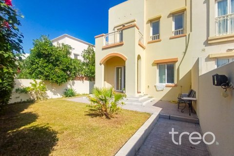 Városi lakóépület itt: The Springs, Dubai, EAE, 2 hálószoba, 156.63 m², azonosító: 739352