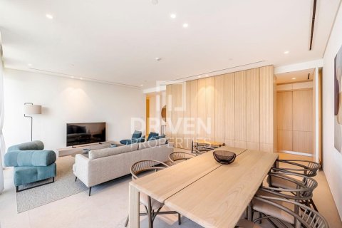 Appartement te huur in Jumeirah, Dubai, VAE 3 slaapkamers, 198.63 vr.m., nr 757239 - foto 5