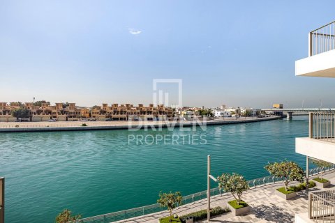 Jumeirah, Dubai, UAE의 아파트 침실 3개, 198.63제곱미터 번호 757239