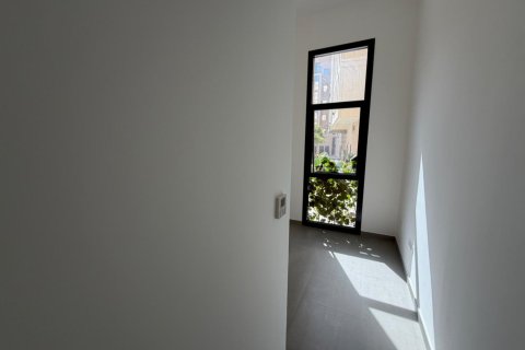 Apartmen di Muwaileh, Sharjah, UAE 1 bilik tidur, 61.4 meter persegi № 748971 - foto 3
