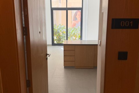 Apartmen di Muwaileh, Sharjah, UAE 1 bilik tidur, 61.4 meter persegi № 748971 - foto 9