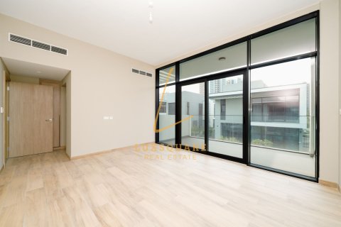 Vila v Al Furjan, Dubai, SAE 4 ložnice, 548 m² Č.: 720044 - fotografie 3