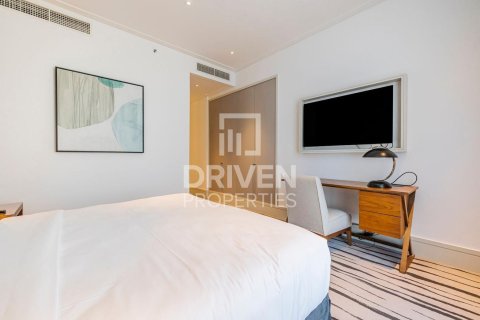 Apartmen di Downtown Dubai (Downtown Burj Dubai), Dubai, UAE 2 bilik tidur, 129.04 meter persegi № 765530 - foto 12