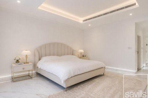 Vilë në Palm Jumeirah, Dubai, Emiratet e Bashkuara Arabe 5 dhoma gjumi, 622.36 m2. № 747574 - Foto 15