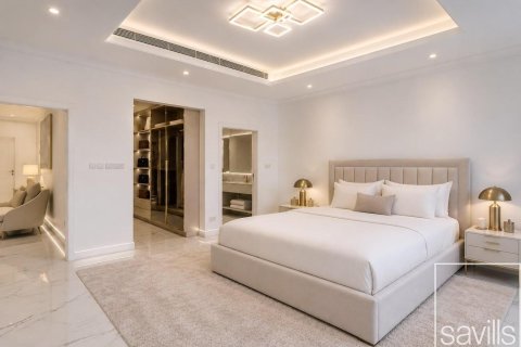 Vilë në Palm Jumeirah, Dubai, Emiratet e Bashkuara Arabe 5 dhoma gjumi, 622.36 m2. № 747574 - Foto 13