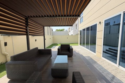 Villa zum Verkauf in Al Barsha, Dubai, VAE 5 Schlafzimmer, 540 m2 Nr. 758462 - Foto 24