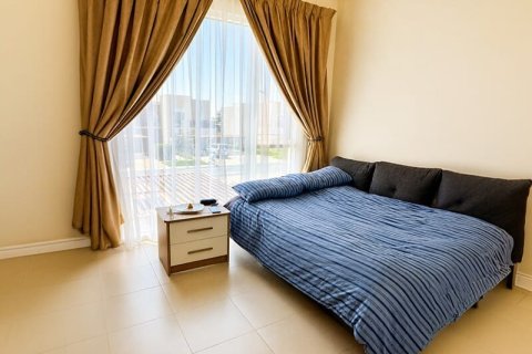 Lägenhet till försäljning i Dubai, UAE 2 sovrum, 108 kvm Nr. 726133 - fotografi 4