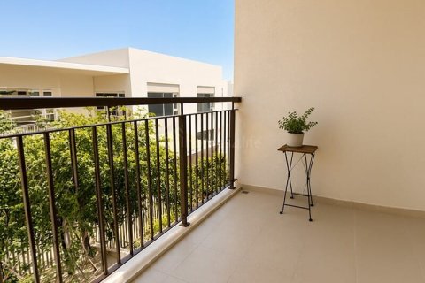 Lägenhet till försäljning i Dubai, UAE 2 sovrum, 108 kvm Nr. 726133 - fotografi 10