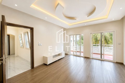 Vila u Meadows, Dubai, UAE 4 spavaćih soba, 332 m2 Br. 741369 - fotografija 8