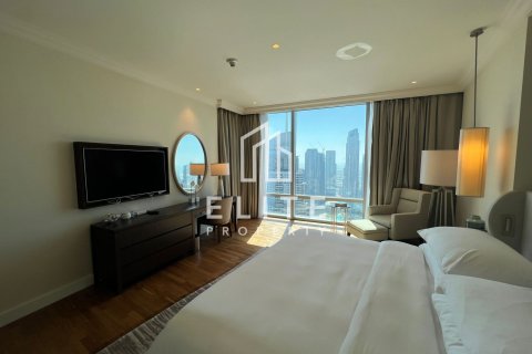 Penthouse til leje i Downtown Dubai (Downtown Burj Dubai), Dubai, UAE 4 soveværelser, 254 kvm № 741370 - foto 8
