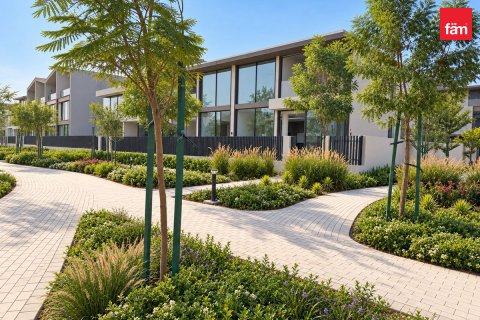 Villa til salgs i Dubai, Emiratene 3 soverom, 369.9 kvm Nr. 766582 - Foto 2