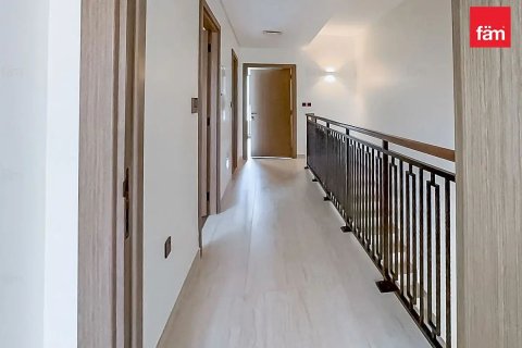 Řadový dům v Dubai, SAE 4 ložnice, 144 m² Č.: 766581 - fotografie 8