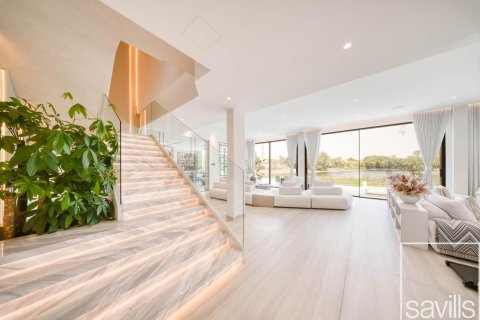 Vila v Jumeirah Islands, Dubai, SAE 5 ložnice, 955.88 m² Č.: 758711 - fotografie 2