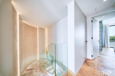Vila v Jumeirah Islands, Dubai, SAE 5 ložnice, 955.88 m² Č.: 758711 - fotografie 13