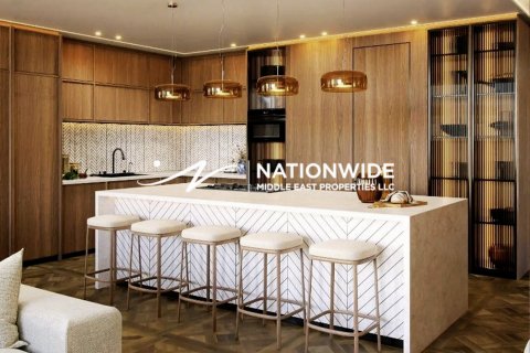 Appartamento in vendita a Abu Dhabi, EAU 3 camere da letto, 179 mq. № 612866 - foto 5