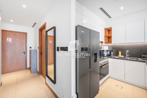 Lägenhet till försäljning i Dubai Marina, Dubai, UAE 3 sovrum, 154 kvm Nr. 663341 - fotografi 9