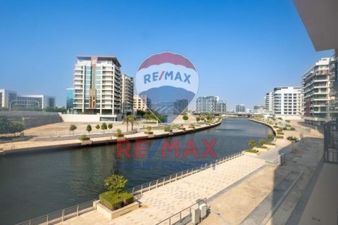 Apartment i Al Raha Beach, Abu Dhabi, UAE 3 soveværelser, 262.9 kvm № 516047