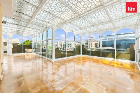 Biuro do wynajęcia w Umm Suqeim, Dubai, ZEA 1393.5 mkw., nr 757799 - zdjęcie 2