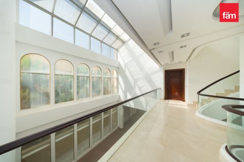 Biuro do wynajęcia w Umm Suqeim, Dubai, ZEA 1393.5 mkw., nr 757799 - zdjęcie 3