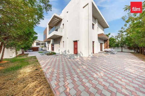 Vilă de închiriat în Al Barsha, Dubai, EAU 5 dormitoare, 1277.9 mp.  №752194 - poză 26