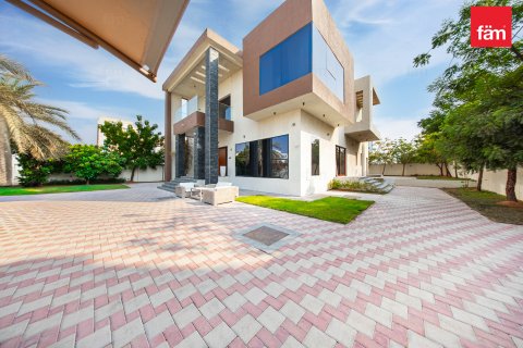 ویلا در Al Barsha، Dubai ، امارات متحده عربی 5 خوابه ، 1277.9 متر مربع.  شماره 752194