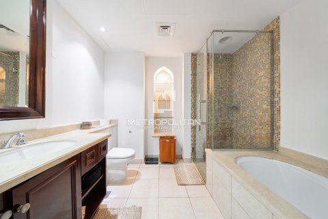 Appartamento in vendita a Old Town, Dubai, EAU 2 camere da letto, 141 mq. № 665049 - foto 18