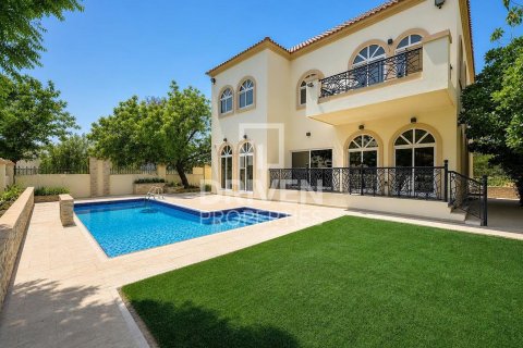 Huvila The Villa, Dubai, Arabiemiraatit 4 makuuhuonetta, 604.06 m2 № 767330