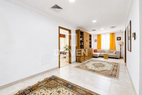 Villa til salg i The Villa, Dubai, UAE 4 soveværelser, 604.06 kvm № 767330 - foto 11