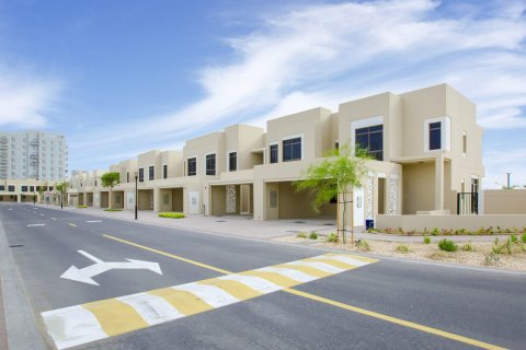 Maison de ville à vendre à  Town Square, Dubai, EAU 3 chambres, 188 m2 № 700726 - photo 10