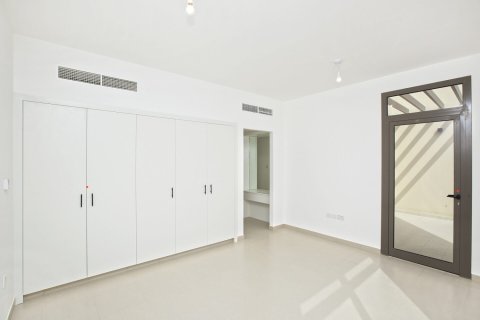 Maison de ville à vendre à  Town Square, Dubai, EAU 3 chambres, 188 m2 № 700726 - photo 17