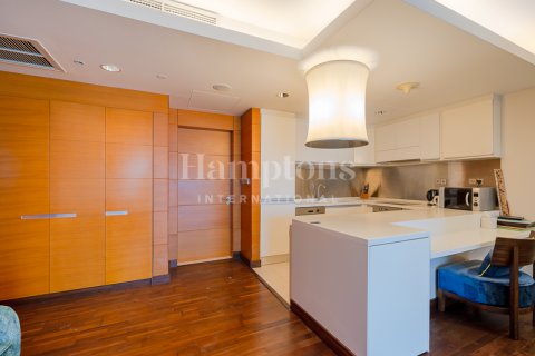 Apartemen di Downtown Dubai (Downtown Burj Dubai), UEA 1 ruangan, 67.63338400 m2 nomor 709710 - foto 10