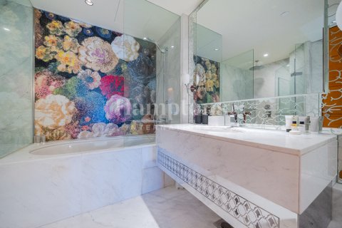 Apartemen di Downtown Dubai (Downtown Burj Dubai), UEA 1 ruangan, 67.63338400 m2 nomor 709710 - foto 2