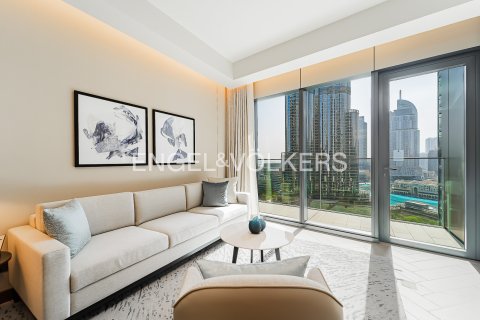 Apartamento en venta en Downtown Dubai (Downtown Burj Dubai), Dubai, EAU 3 dormitorios, 146 m2 № 696344 - foto 2