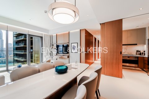 Apartamento en venta en Downtown Dubai (Downtown Burj Dubai), Dubai, EAU 3 dormitorios, 146 m2 № 696344 - foto 8