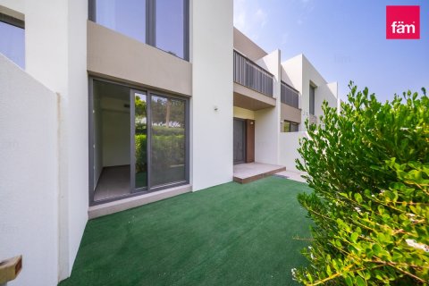 Tilal Al Ghaf、Dubai、UAEにあるタウンハウス 3ベッドルーム、141.5 m2 No751211