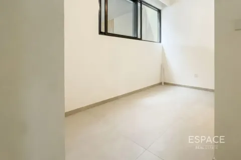 Kamienica na sprzedaż w Mudon, Dubai, ZEA 4 sypialnie, 237 mkw., nr 661103 - zdjęcie 7