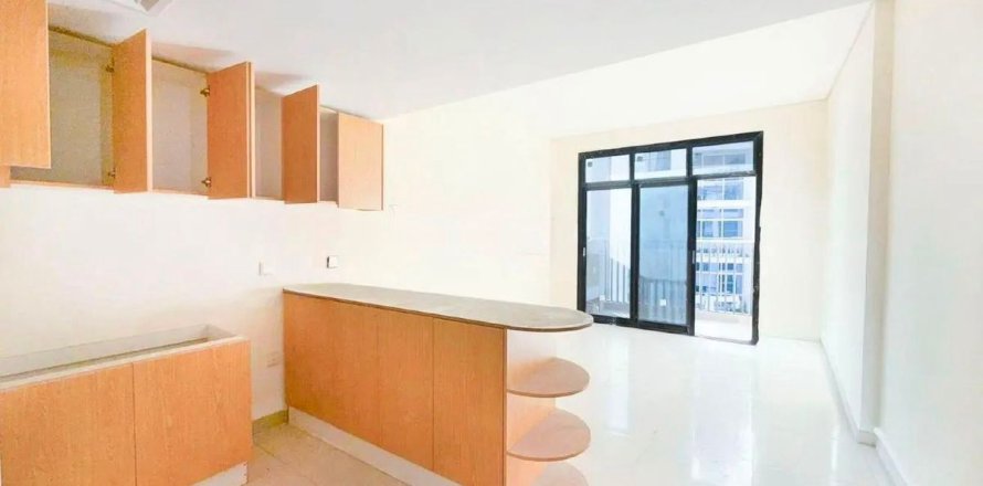 Apartment in Arjan, Dubai, UAE 37.3 sq.m. № 769269
