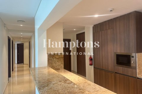 Appartement te huur in Downtown Dubai (Downtown Burj Dubai), Dubai, VAE 3 slaapkamers, 203.08595800 vr.m., nr 763732 - foto 15