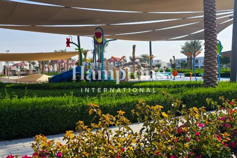 Зняти в оренду таунхаус в Jumeirah Village Triangle, Дубай, ОАЕ 3 спальні, 173.99988676м2, № 763731 - фото 8