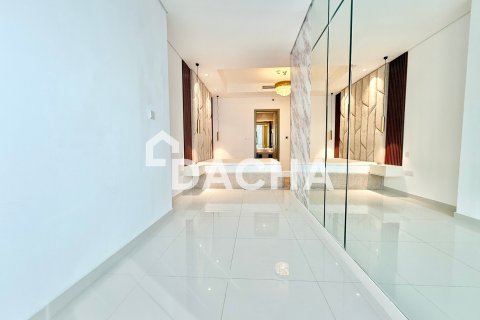 Apartamento en venta en Business Bay, Dubai, EAU 2 dormitorios, 122 m2 № 714779 - foto 15