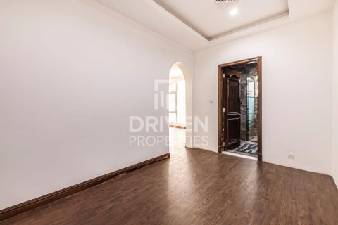 Vila di Nadd Al Sheba, Dubai, UAE 6 bilik tidur, 1858.06 meter persegi № 757174 - foto 16